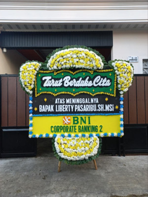 Papan Bunga Duka di Angkola Timur