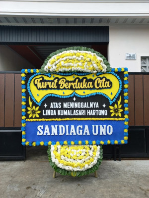 Papan Bunga Duka di Angkola Timur