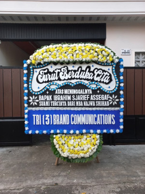 Papan Bunga Duka di Angkola Timur